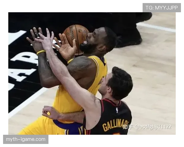 库珀三分成决胜武器 湖人射落老鹰